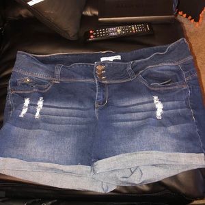 Plus size shorts